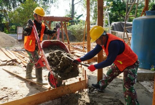 Kolaborasi TNI dan Komunitas Ciptakan Ruang Ibadah yang Nyaman di Desa Bandaraya