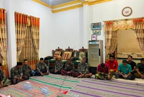 Membangun Keluarga Melalui Doa, Satgas TMMD ke-129 Adakan Tahlil Bersama Warga Tlemang