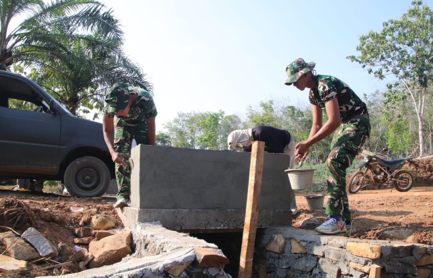 Pembangunan Gorong-Gorong TMMD ke-129 di Desa Baru Raharja Menuju Akhir Pengerjaan