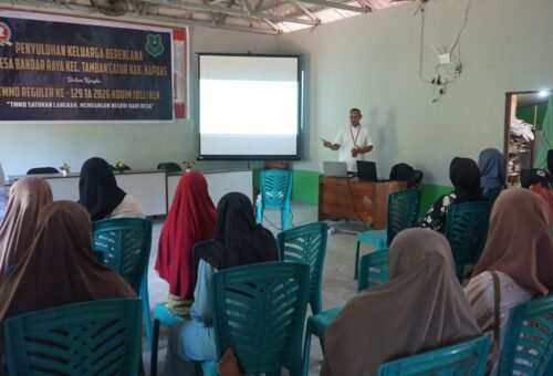 Semangat Masyarakat dalam Penyuluhan Keluarga Berencana di TMMD Ke-129