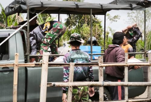 Kolaborasi TNI dan Komunitas Warga Dalam Menyukseskan Program TMMD Ke-129