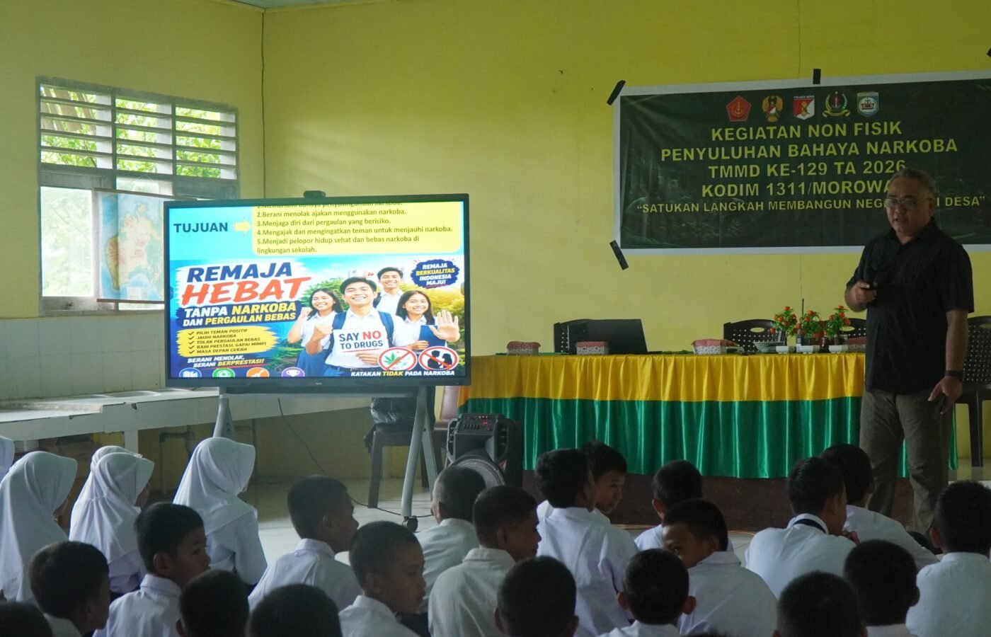 Pendidikan Anti Narkoba di SMP Negeri Umbele oleh Kodim 1311/Morowali