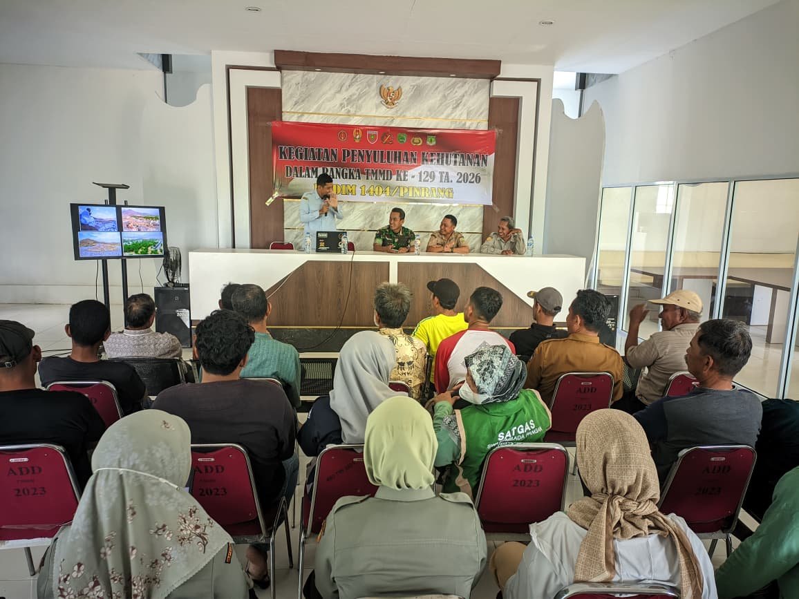 Peningkatan Kesadaran akan Pentingnya Lingkungan melalui Penyuluhan Kehutanan oleh Satgas TMMD Ke-129
