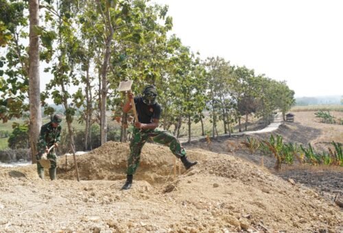 Kekuatan Bersama, Warga dan Satgas TMMD Sukses Membangun Tandon Air