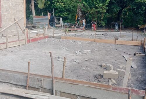Keterlibatan Masyarakat dalam TMMD Ke-129, Kodim 0413/Bangka Memperbaiki Rumah Tak Layak Huni Milik Bapak Ardiyan