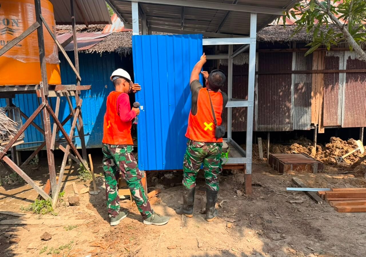Kegiatan TMMD dalam Membangun MCK untuk Meningkatkan Kesehatan Masyarakat