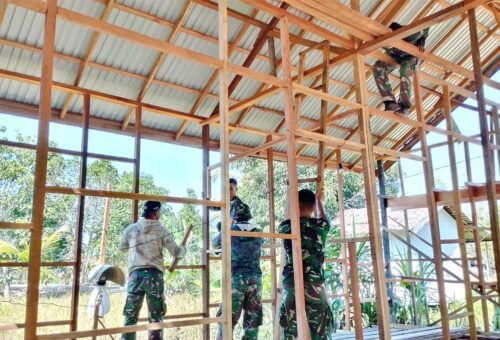 Pembangunan Kerangka Plafon, RTLH Sasaran 3 TMMD Ke-129 Dikebut