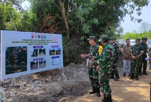 Brigjen TNI M. Jangkung Pantau Langsung Proyek TMMD di Desa Deniang
