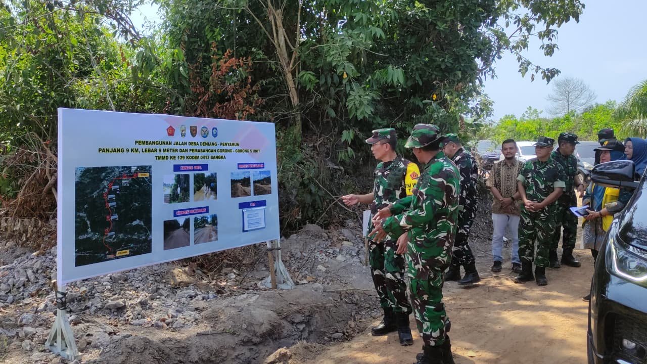 Brigjen TNI M. Jangkung Pantau Langsung Proyek TMMD di Desa Deniang