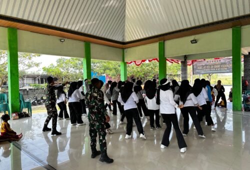 Senam Bersama di Balai Desa Kesongo Memperkuat Sinergi Masyarakat dalam TMMD Ke-129