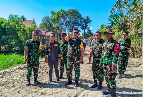 Monitoring Proyek TMMD Ke-129, Marsma TNI Arifaini Nur Dwiyanto Tinjau Lokasi di Pinrang