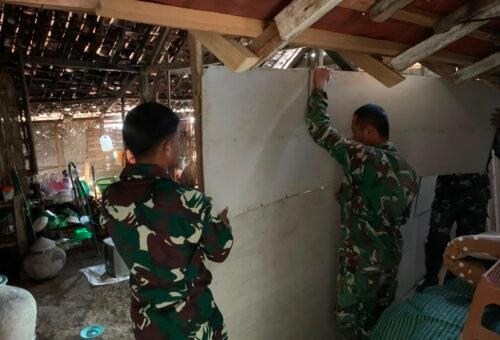 Prioritas Rehabilitasi RTLH Bapak Samijan dalam TMMD Ke-129 kawasan Kodim 0813/Bojonegoro