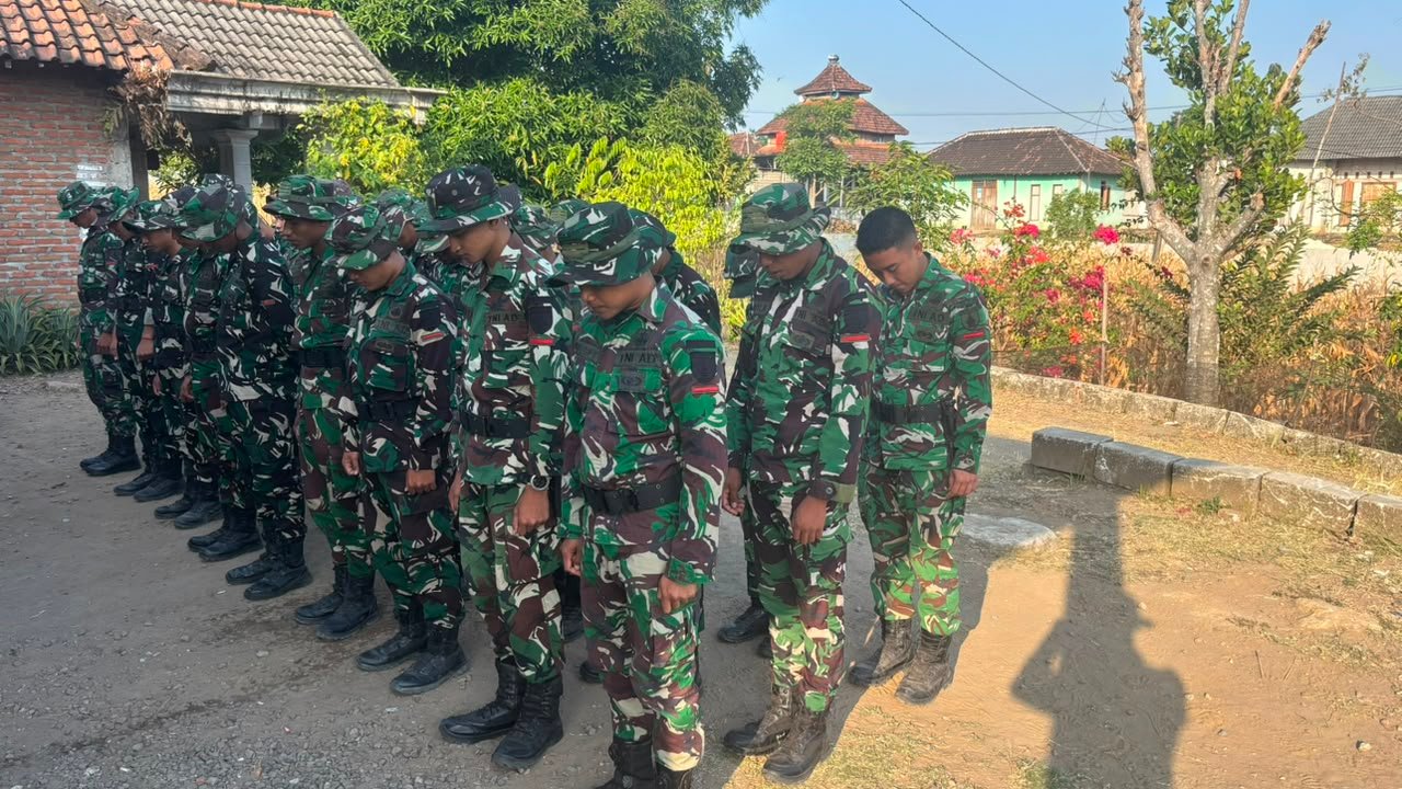 Rapat Pagi Satgas TMMD Ke-129 Kodim 0813/Bojonegoro, Dan SSK Soroti Pentingnya Kerjasama dan Disiplin