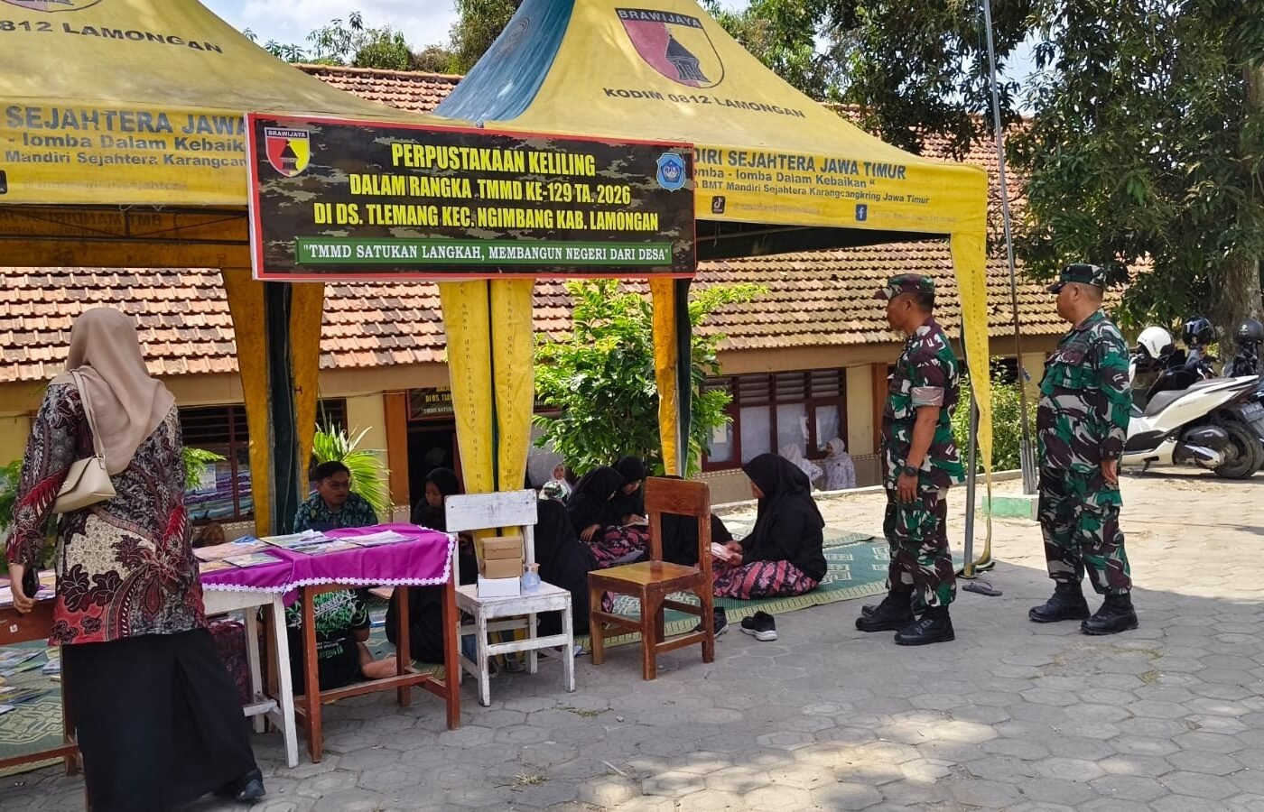 Kedatangan Perpustakaan Keliling Membawa Keceriaan di Desa Tlemang