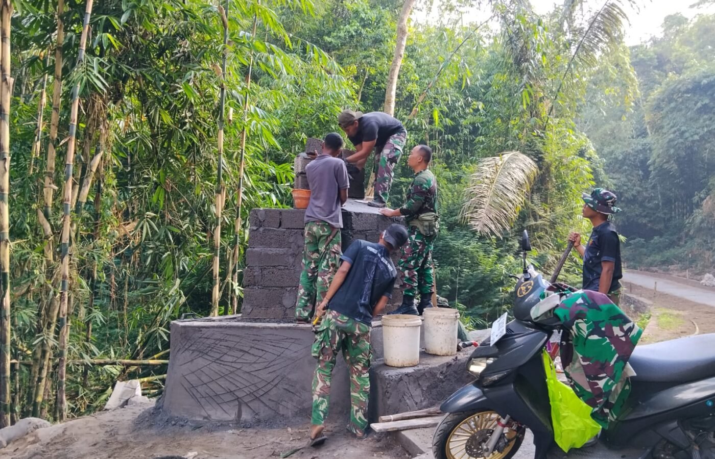 Tugu TMMD Ke-129 Kodim 1626/Bangli: Simbol Semangat Kemandirian Desa Sekardadi