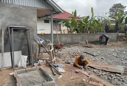 Kolaborasi Masyarakat dan TNI Sukseskan Proyek MCK TMMD Ke-129 di Bangli