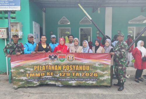 Sinergi TNI dan Kampus Melalui Program Kesehatan di TMMD Ke-129
