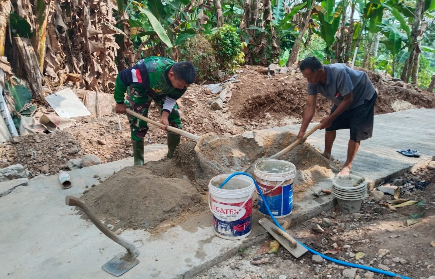 Transformasi Akses Warga Melalui Program TMMD di Pinang Jaya