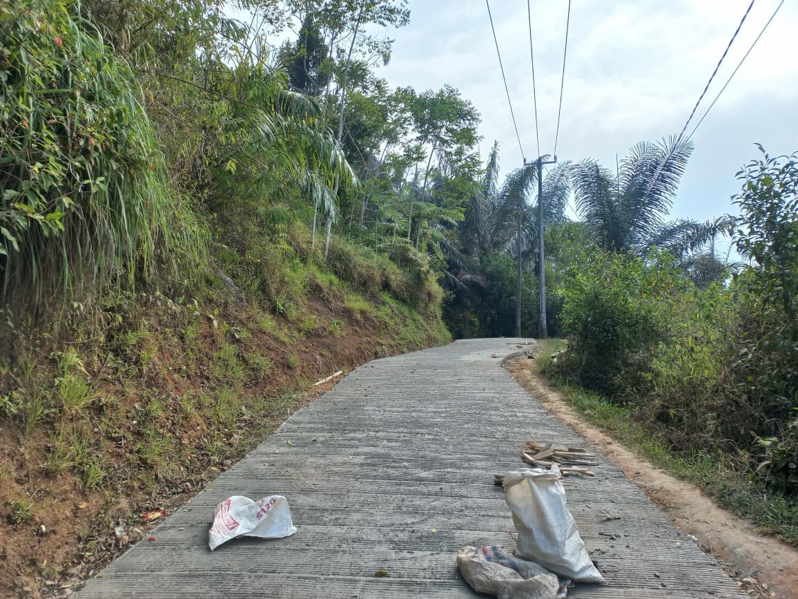 Betonisasi Jalan TMMD Ke-129: Perubahan Nyata untuk Warga Desa Mekarmukti
