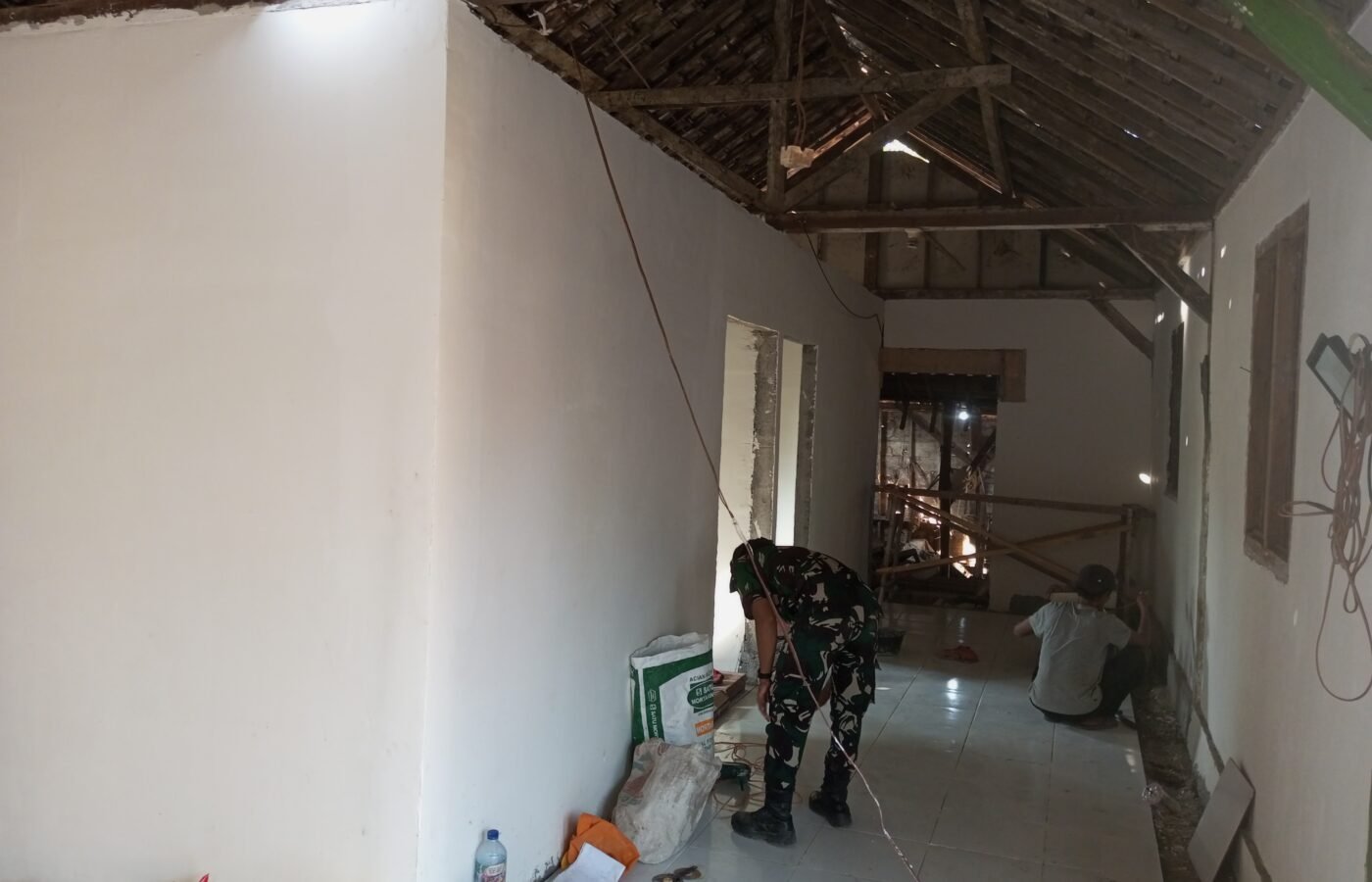 Satgas TMMD Kodim 0813/Bojonegoro Penuhi Impian Hunian Layak Ibu Tini