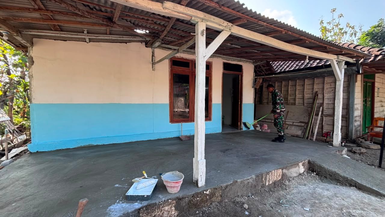 Kebersihan dan Kerapian Rumah Ibu Jasmiati Hasil Kerjasama Satgas TMMD Ke-129 Kodim 0813/Bojonegoro