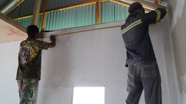 Renovasi RTLH Ibu Samsiah di Desa Umbele oleh Satgas TMMD