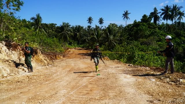 Pengukuran Jalan Program TMMD ke-129 oleh Satgas Bersama Dinas PUPR Morowali