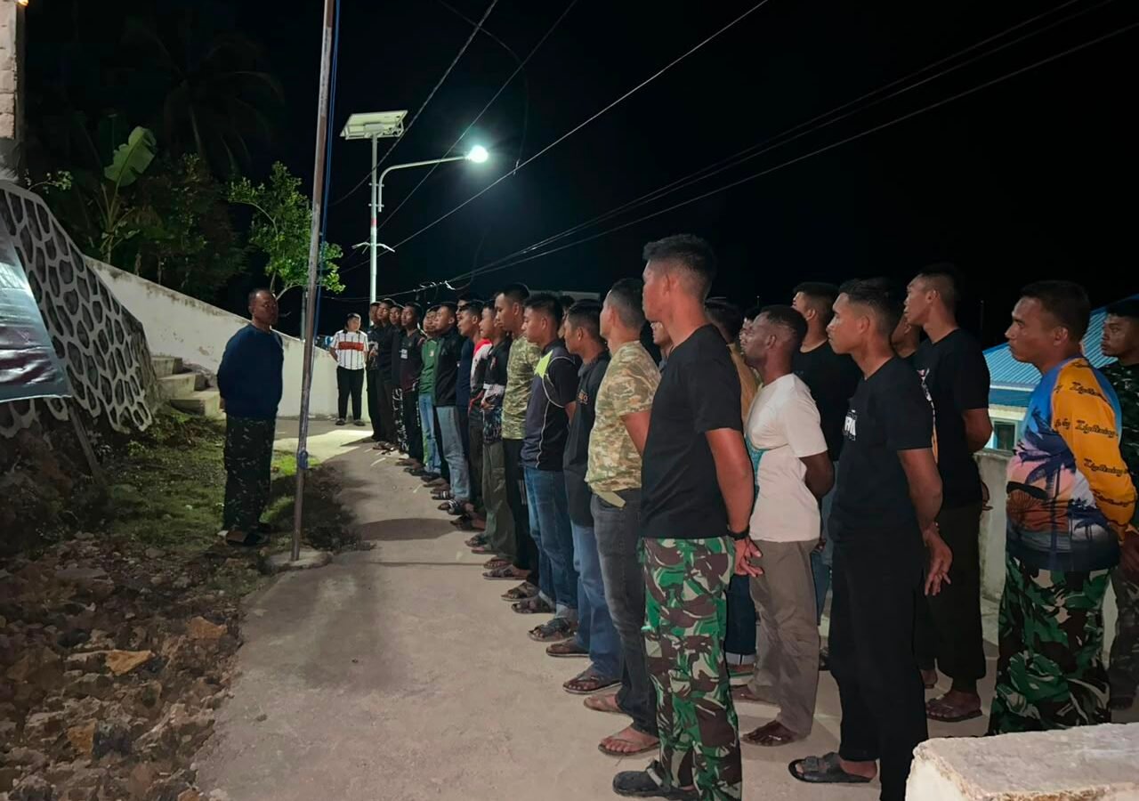 Rapat Malam Satgas TMMD Ke-129 Kodim 1311/Morowali: Arahan dan Evaluasi dari Pasiter