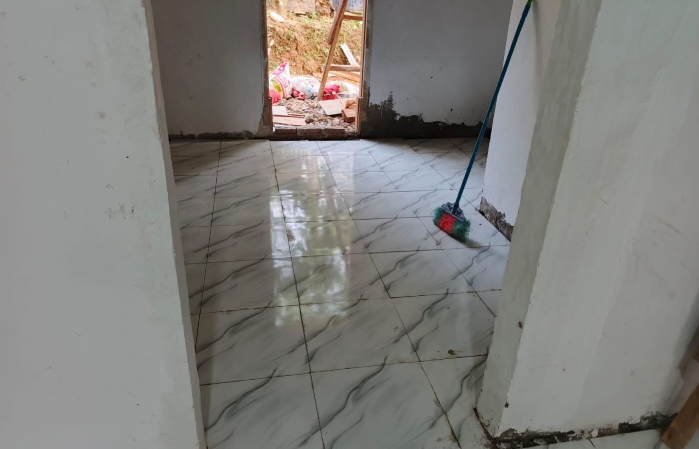 Progres Rumah Layak Huni Bapak Hendi Hampir Selesai