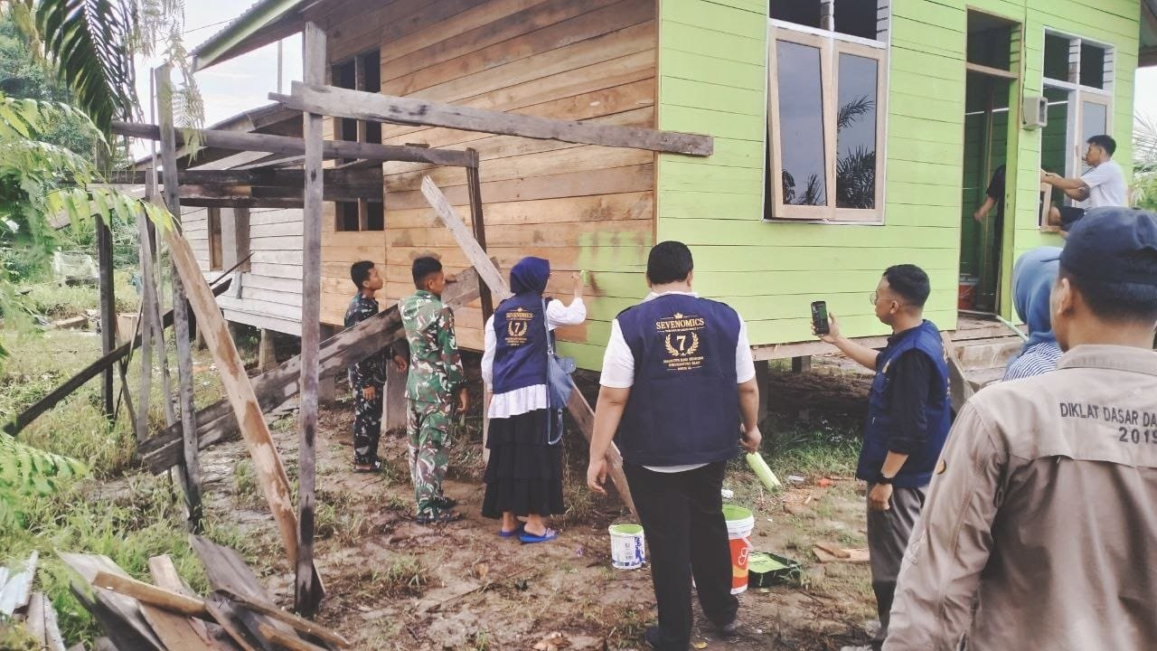 Sinergi TNI dan Mahasiswa dalam Program TMMD ke-129 di Pelalawan