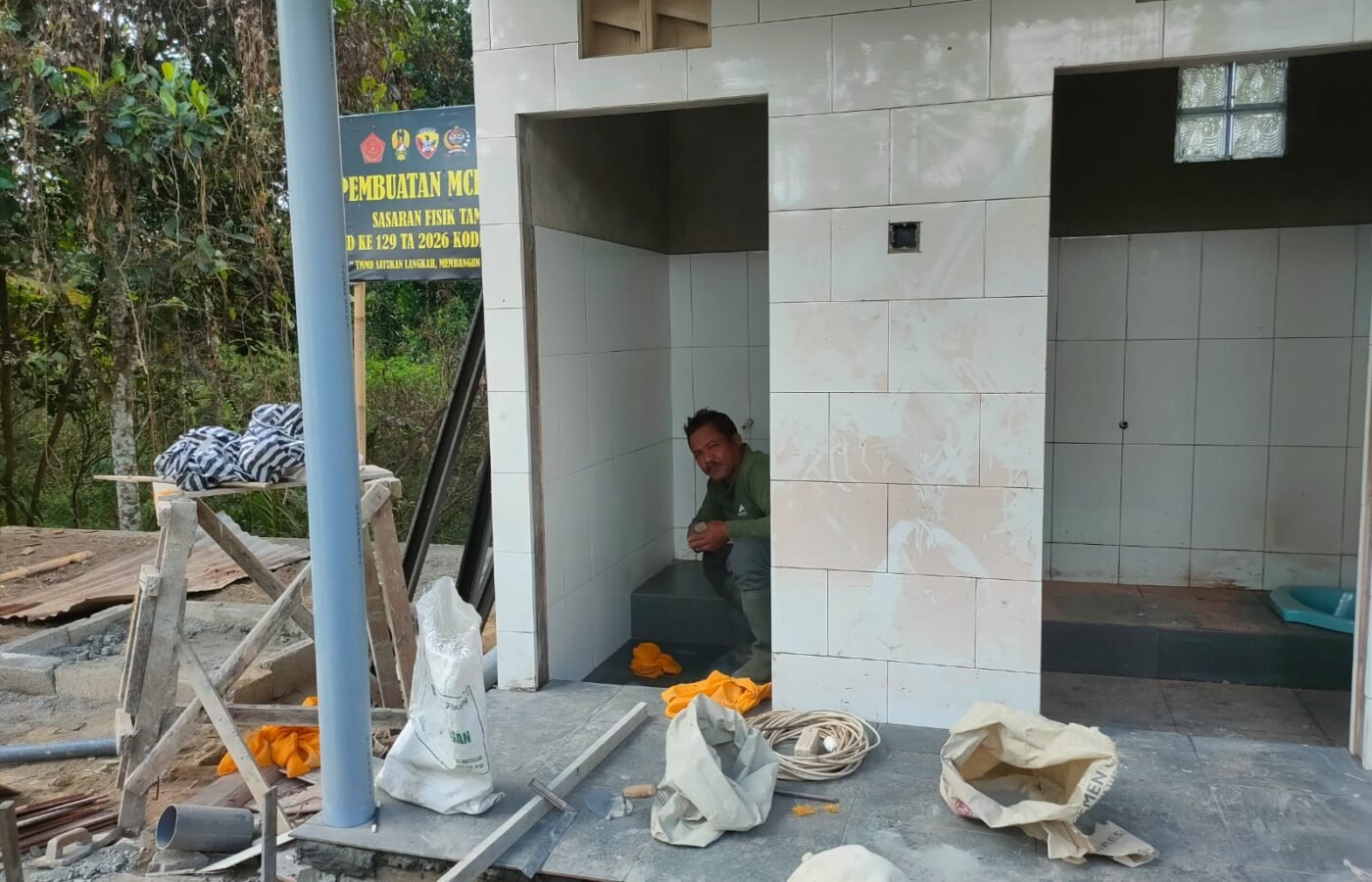 Pembangunan MCK Fasum di Sekardadi Dipacu oleh Satgas TMMD Kodim 1626/Bangli