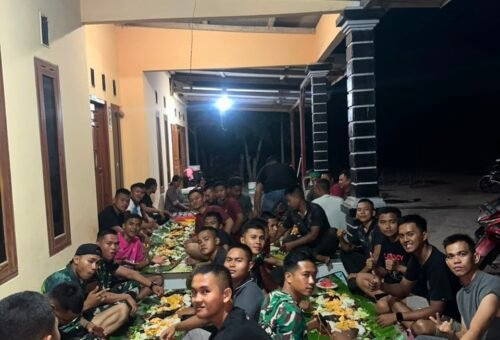 Keseruan Malam Bersama, Satgas TMMD dan Penduduk Desa Deniang