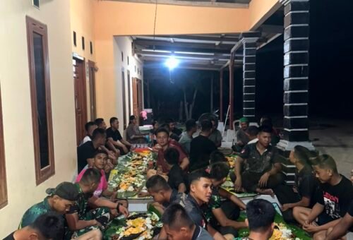 Kegiatan Mempererat Ikatan TNI dan Masyarakat di Deniang