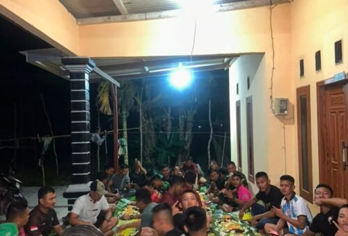Kebersamaan Satgas TMMD Ke-129 dan Warga di Deniang