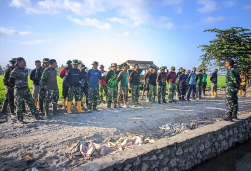 Dedikasi Tanpa Henti, Satgas TMMD Ke-129 Kodim 1404/Pinrang Gelar Apel Pagi Pertama di Hari ke-18