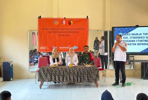 Pendidikan Kesehatan dan Upaya Cegah Stunting dalam Kegiatan TMMD Ke-129 di SMP 1 Atap