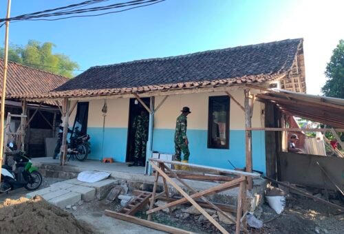 Kolaborasi Satgas TMMD Mempercepat Pembangunan RTLH di Dusun Pereng