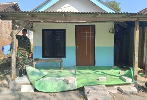 Penyelesaian Proyek RTLH Ibu Saelah oleh Satgas TMMD Kodim 0813/Bojonegoro