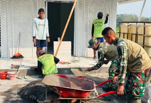 Fokus Utama Satgas TMMD: Pengecoran Teras Musala dan Toilet di Desa Kesongo