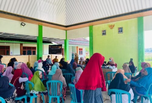 Kegiatan Posyandu Lansia di TMMD Ke-129 Desa Kesongo