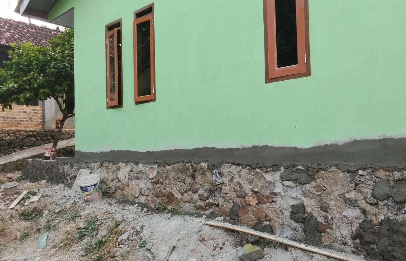 Progress Pembangunan Rumah Bapak Syahrul di Jalan Nangka Mendekati Akhir