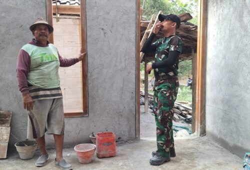 Keceriaan di Dusun Bakon: Sinergi TNI dan Masyarakat dalam TMMD ke 129 Kodim 0812 Lamongan
