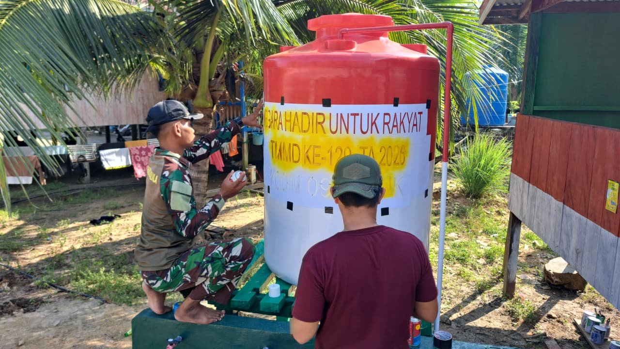 Semangat Kemerdekaan di Perbatasan: Sinergi Masyarakat dan TNI