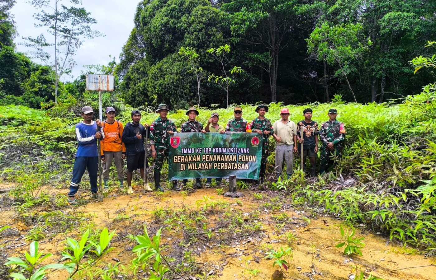 Perayaan HUT ke-81 RI Gemakan Kemanunggalan TNI dan Masyarakat di Liang Bunyu