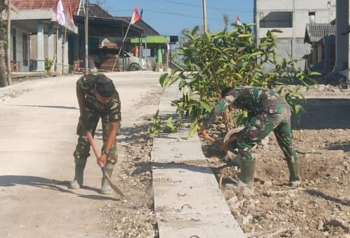Sinergi TNI dan Warga di Dusun Krebet: Pembangunan Drainase TMMD 129 Bojonegoro