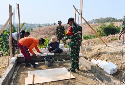 Danki Satgas TMMD 129 Perkuat Pengawasan Pembangunan Tandon Air Bersih di Dusun Bakon
