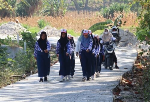 Kegiatan Patriot Muda di Lintas Beton Kesongo: Sinergi TNI dan Masyarakat Melalui TMMD 129 Bojonegoro