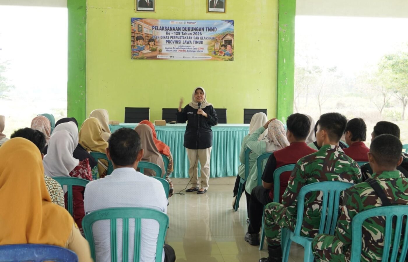Mengoptimalkan Desa Melalui Literasi: TMMD 129 Bojonegoro