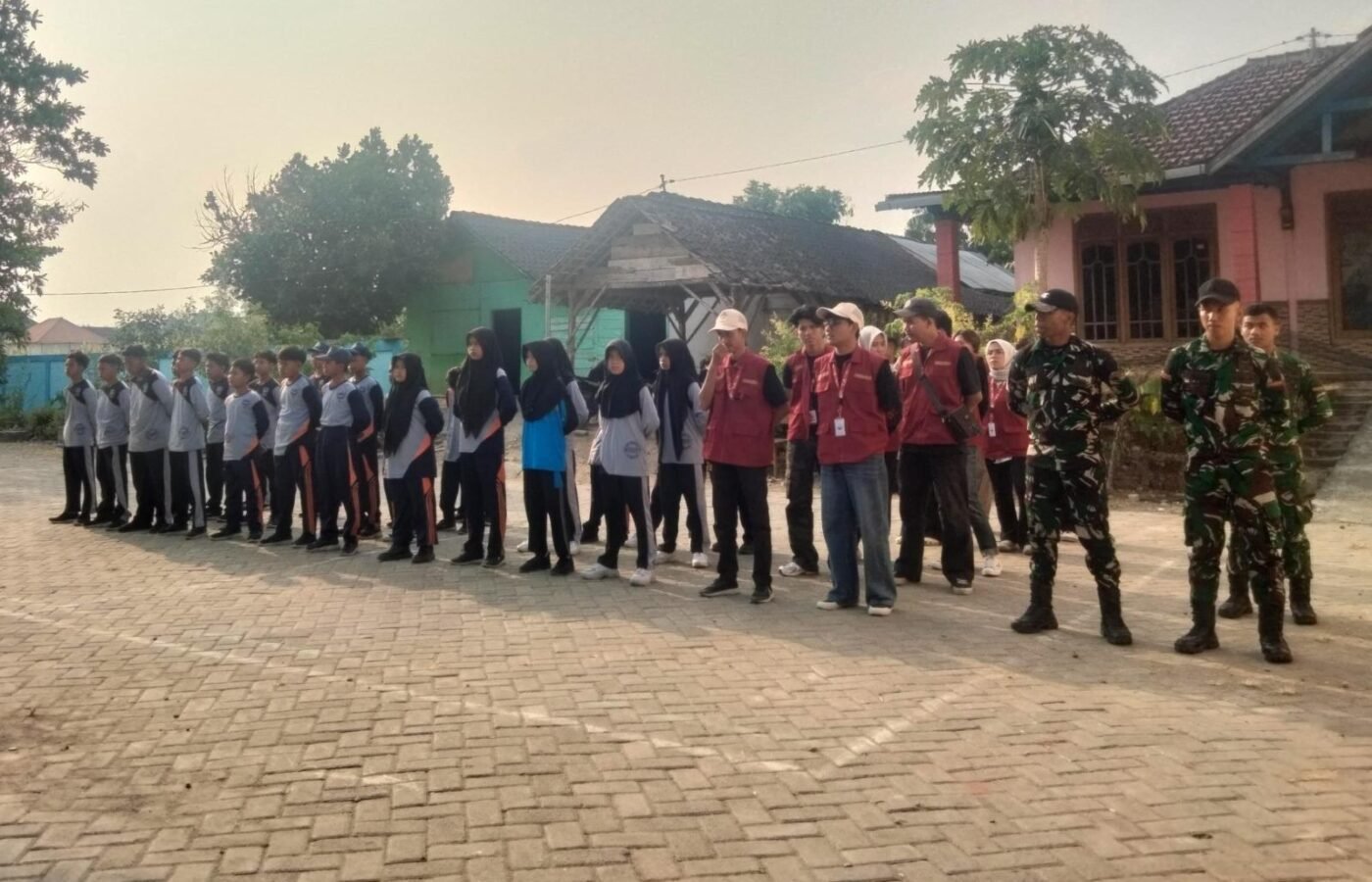 Pendidikan Karakter Siswa melalui LDKS TMMD 129 Bojonegoro di Kedungadem