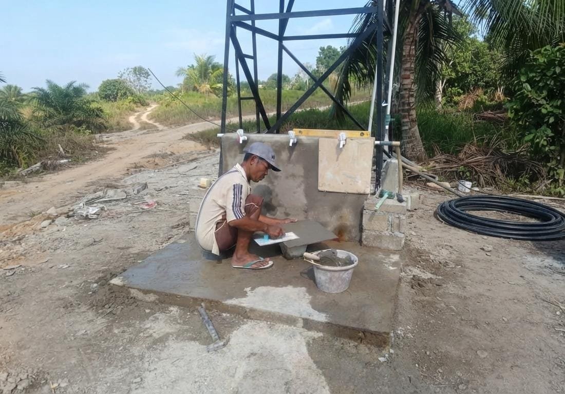Kebahagiaan Masyarakat Dusun Janang Pasca Pembangunan Sumur Bor TMMD 129